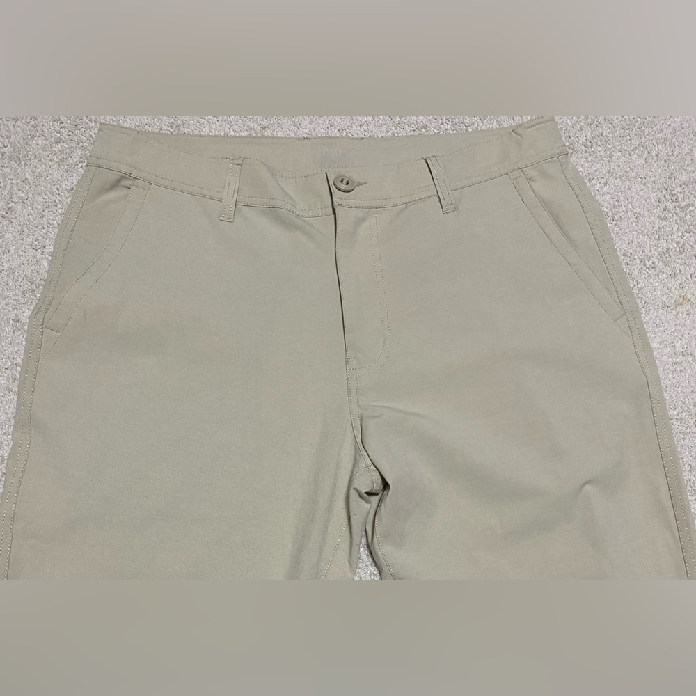Huk Men’s Performance Fishing Pants – Khaki/Tan – Size 34